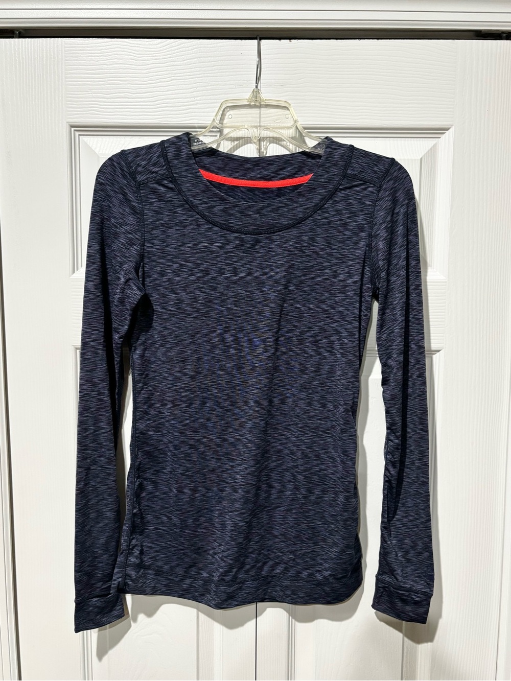 Cuddl Duds Navy Heathered Long Sleeve Top with Thumbhole Cuff Sleeves